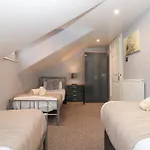 Holiday home Seacrest