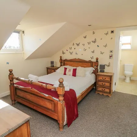 Seacrest Scarborough