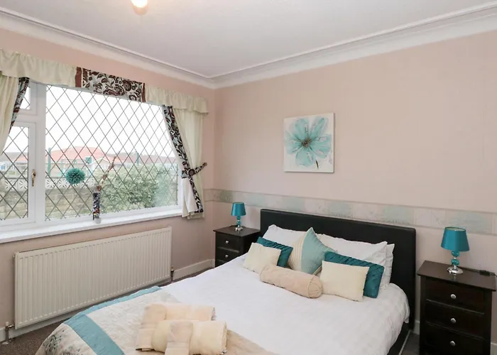 Seacrest * Scarborough